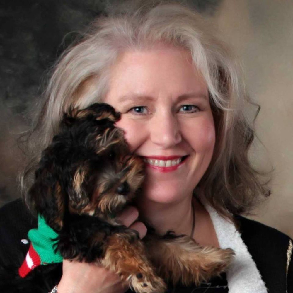 Meet your Posher, Louise